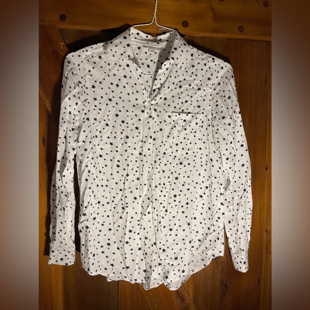 White button down with navy stars